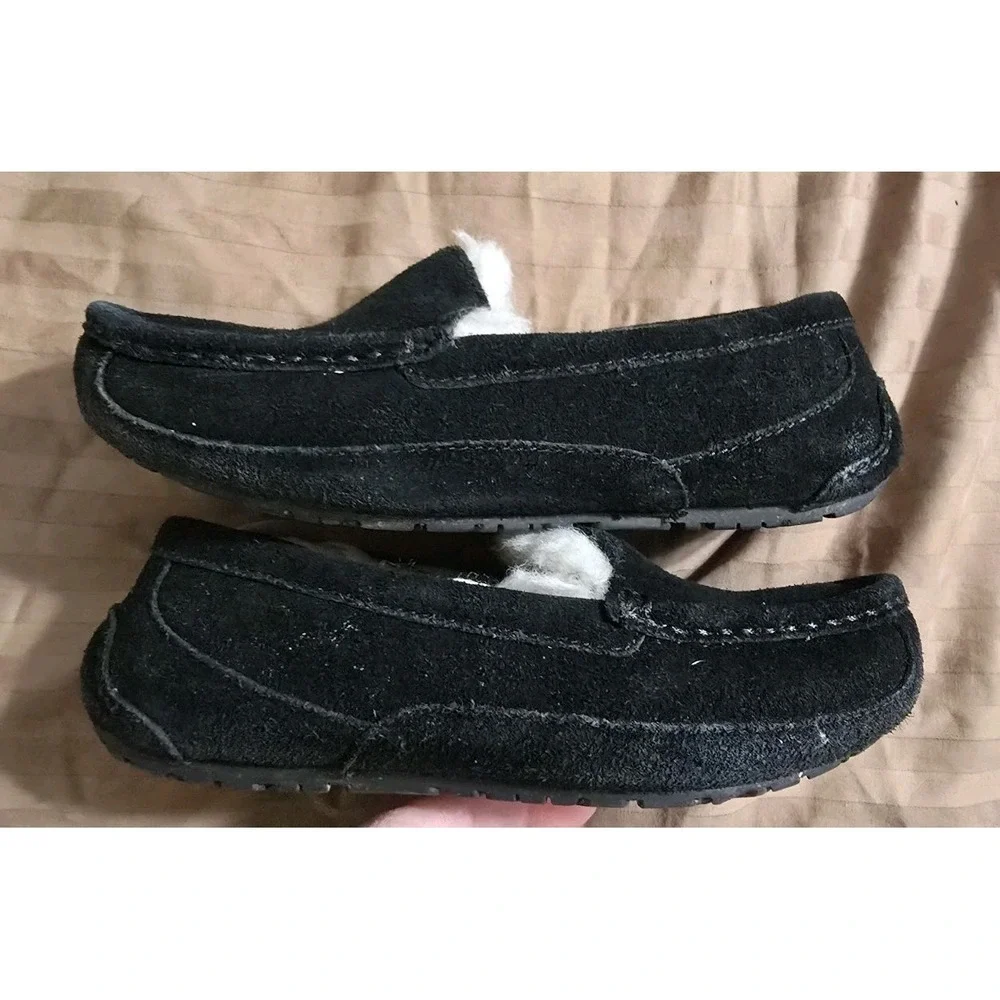 UGG Black‎ Suede Ascot Loafer Slipper Unisex Kids Size 13